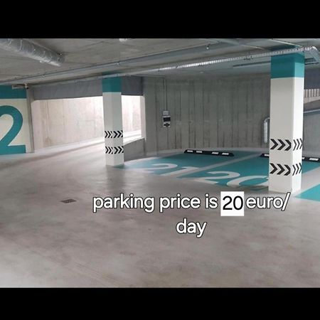 Happy Inn Laime Studio, Self Check-In-24-7, A-C, Parking-In-The-Underground-Garage VNO Exteriör bild