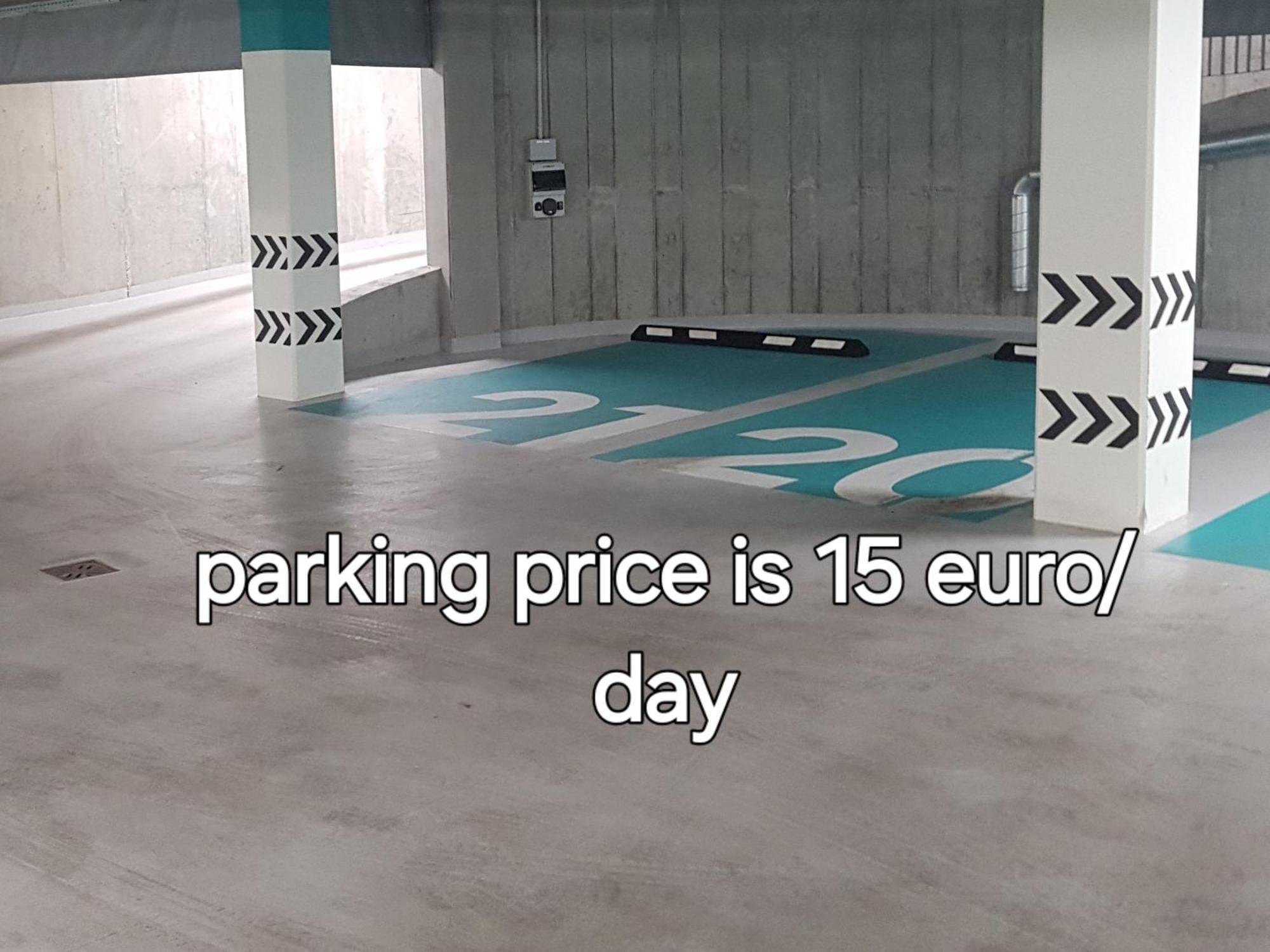 Happy Inn Laime Studio, Self Check-In-24-7, A-C, Parking-In-The-Underground-Garage VNO Exteriör bild